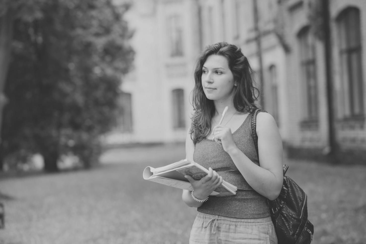 Zespół specjalistów podczas pracy z dziećmi